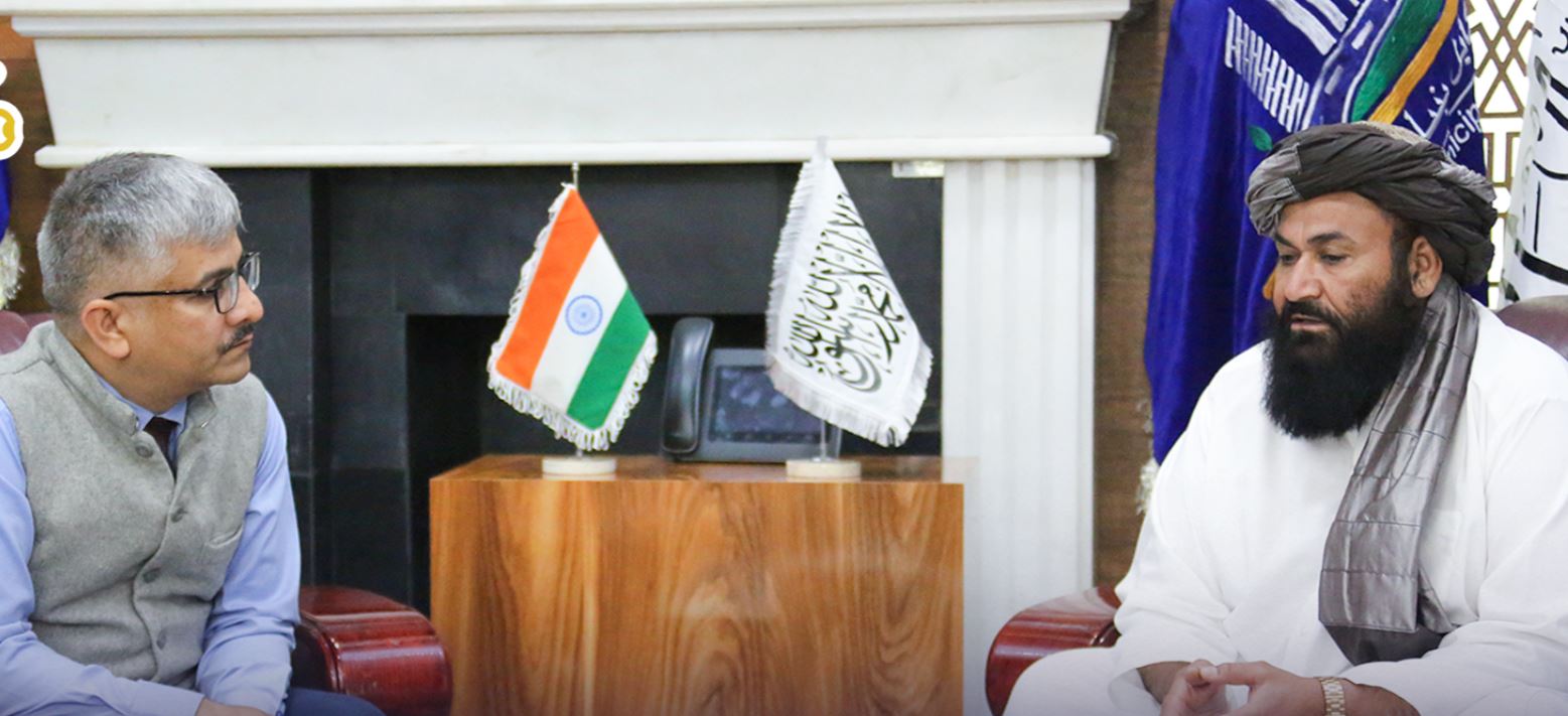 د کابل ښاروال په کابل کې د هند سفارت له شارژدافیر سره وکتل