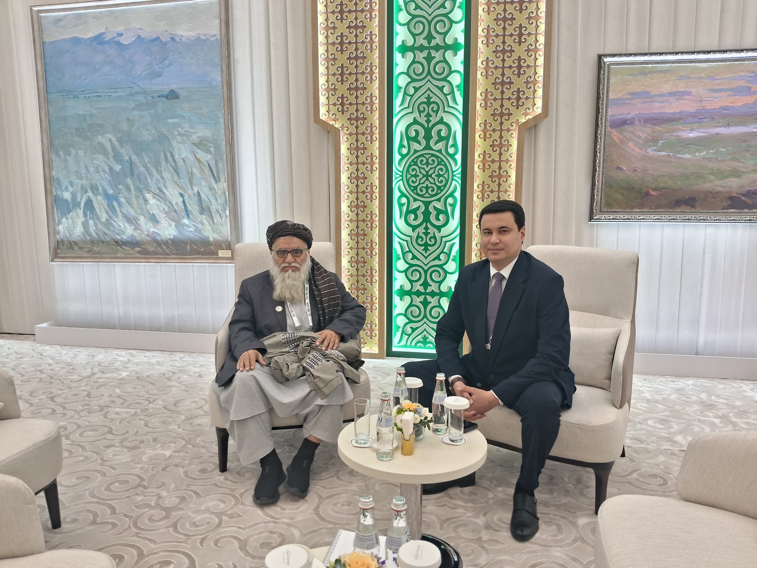 افغانستان او قزاقستان د چاپېریال ساتنې برخه کې د همکاریو پراختیا باندې ټینګار کړی