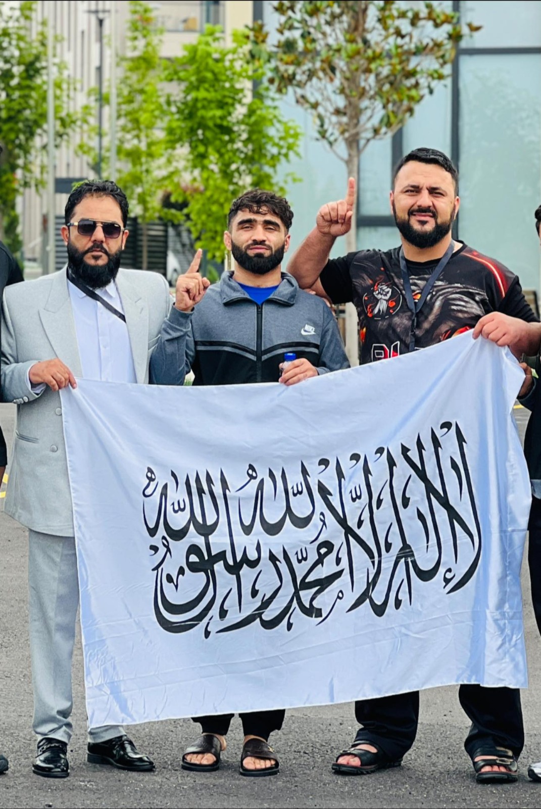 سمیع الله حمیدي د سپينو زرو مېډال خپل کړ